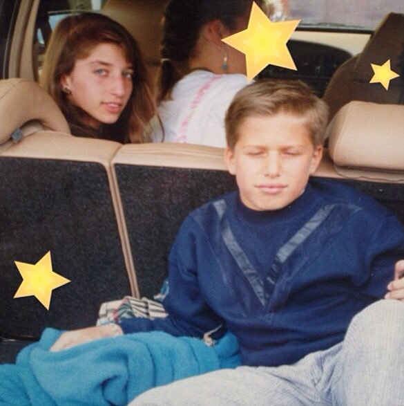chelseaperetti's tweet photo. HAPPY BIRTHDAY ANDY WUDA BEEN SMART TO TAKE MORE PIX IN ELEMENTARY SCHOOL IN RETROSPECT #bayarea #forever bye https://t.co/Y0u96ydYDH