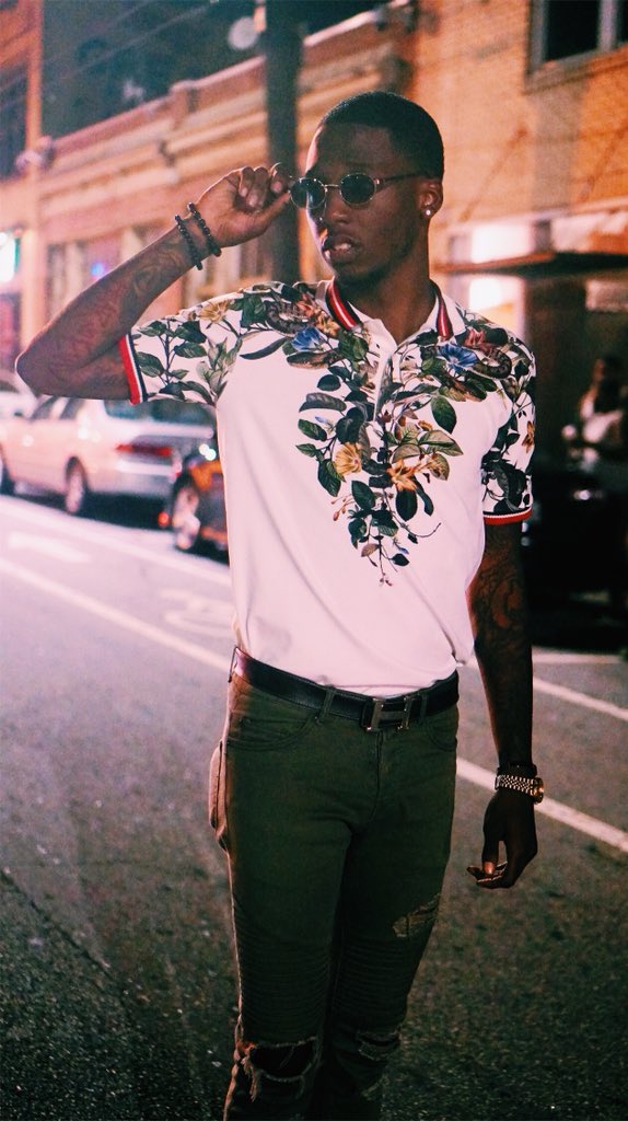 IamSaintLucas's tweet photo. My millions 💵 coming. . . https://t.co/FIltLPXovU