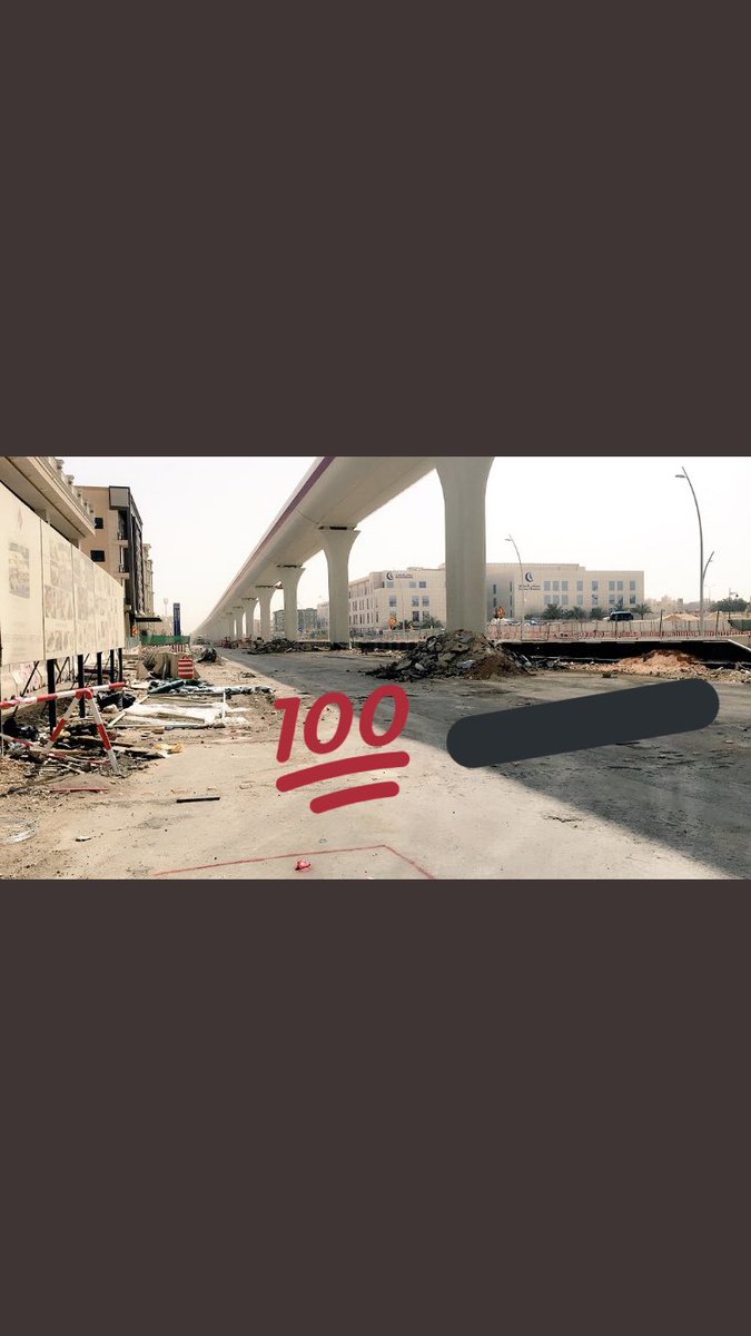 استفسار هل يوجد موقع مشاه في مدينة الرياض ضلال من أشعة الشمس بمسافة لا تقل عن 3 كيلو ؟
 
مقترح الاستفادة من (( بعض المواقع )) المحيطة بجسور القطار وتحويلها منطقة مشاه في فترة النهار مع إضافة الراذاذ لتبريد مثال ذلك بالصوره مجرد فكره