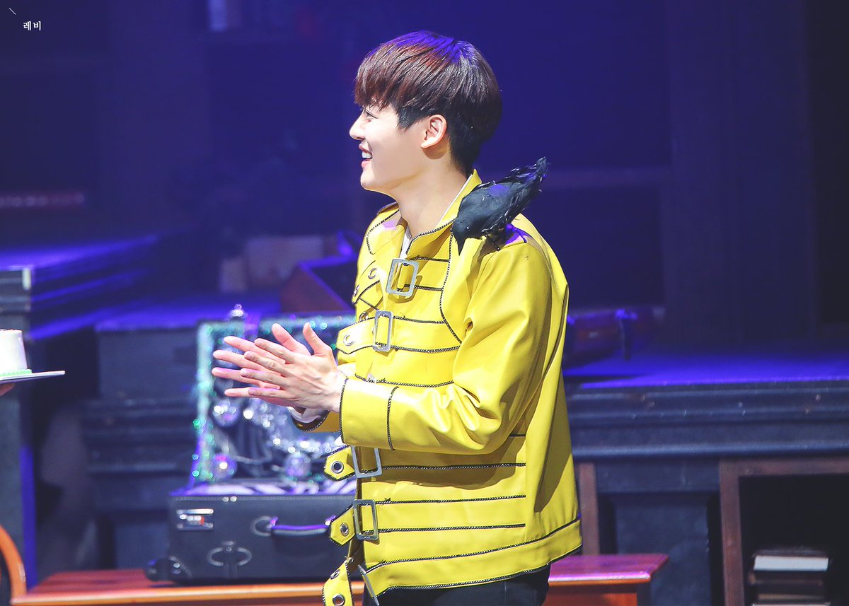 180818 최후진술 박규원 양지원 커튼콜
HAPPY BIRTHDAY TO ... 💖