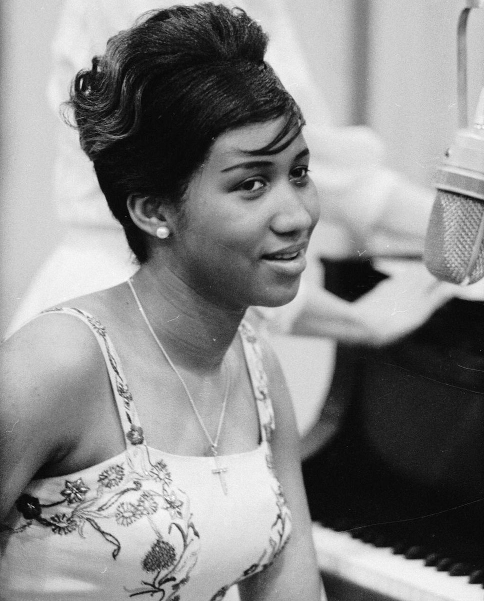 ForestWhitaker's tweet image. “Being the Queen is not all about singing. It has much to do with your service to people. And your social contributions to your community and your civic contributions as well.” Thank u Aretha for the grace that was &amp;amp; will always be in your voice &amp;amp; what you have done for all of us