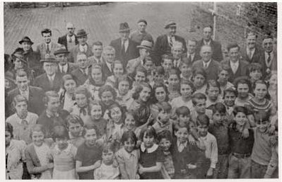 SwanUniArchives's tweet photo. We've got photographs throughout our collections but the biggest set is part of the South Wales Coalfield Collection. It includes over 4,000 images of the #coalfield industry & South Wales community life including strikes, recreation & the #SpanishCivil War #WorldPhotographyDay https://t.co/pWDGzgpT4e