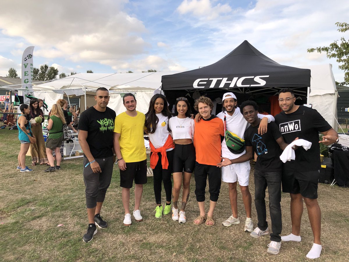 Sarah-Jane Crawford tweet media