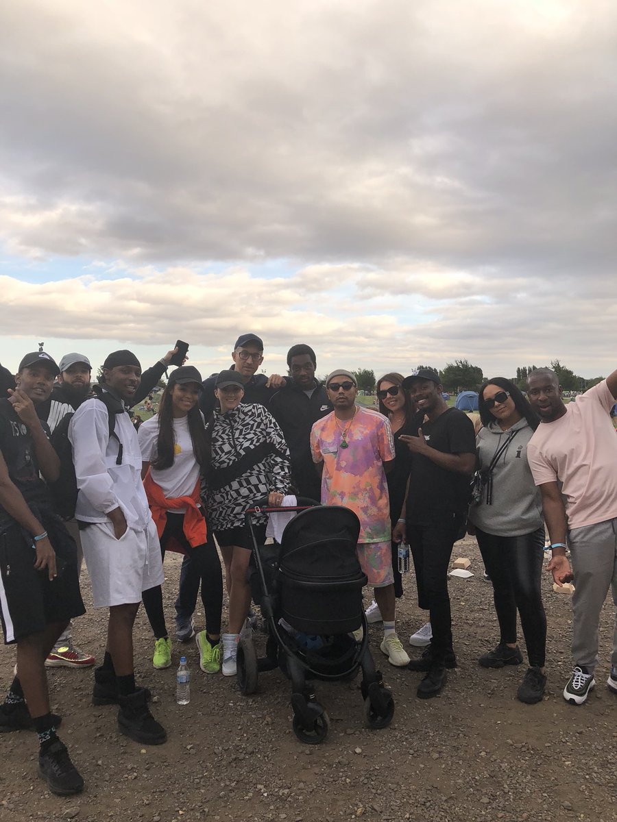 Sarah-Jane Crawford tweet media