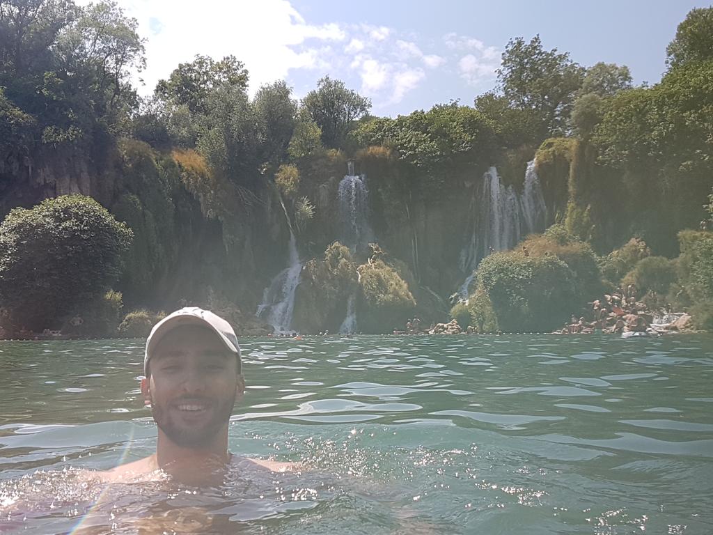 CastelRaid36's tweet image. Les étapes favorites d'Abdelkader 🏆 
- le lac de Sorapis 🇮🇹
- les chutes de Kravice 🇧🇦
- les cascades de Pericnik 🇸🇮
- la routes des Carpates 🇹🇩