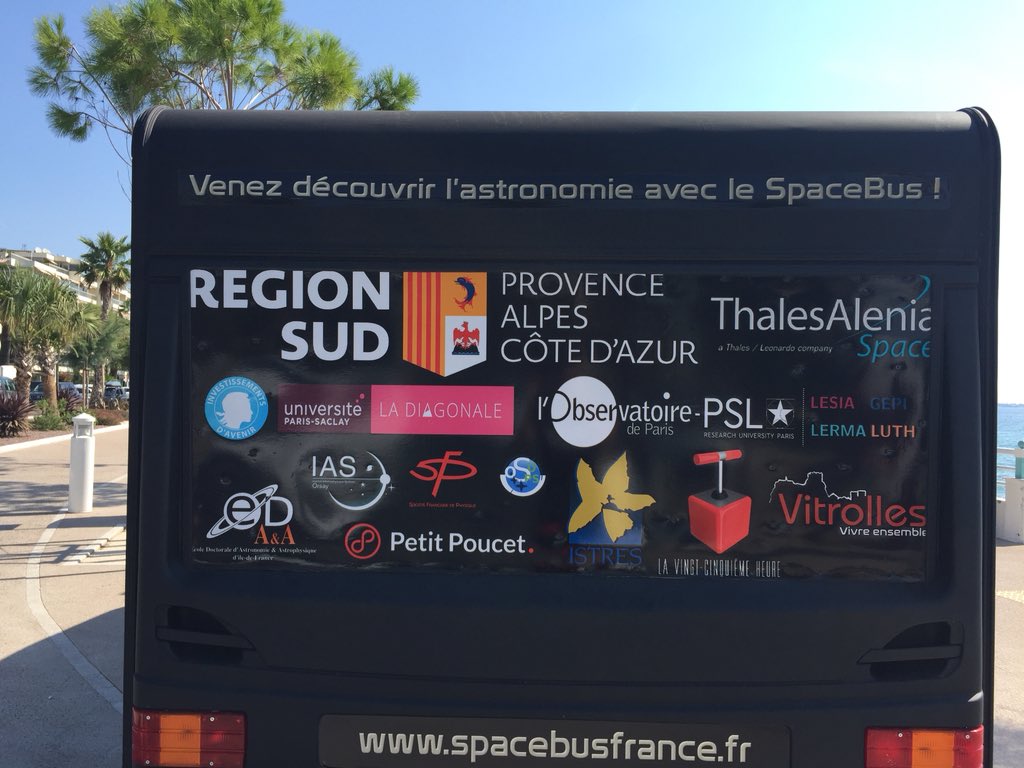 AurorePoret's tweet photo. @SpaceBusFrance est arrivĂ© Ă #Cannes , face Ă la #mer! đ@villecannes #BoccaCabana Câest parti pour lâinstallation et la #SpaceAventure #SpaceExpĂ©rience ! đ#PACA #CĂŽtedAzur đLâastro fait son festival... @Obs_Paris https://t.co/kXSomITTil