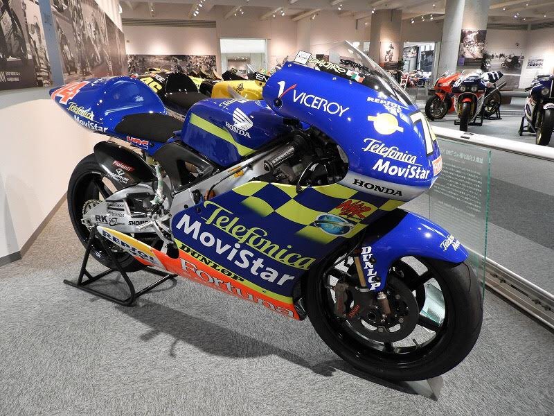 今日8月19日は「バイクの日」だそうなので、コレクションホール