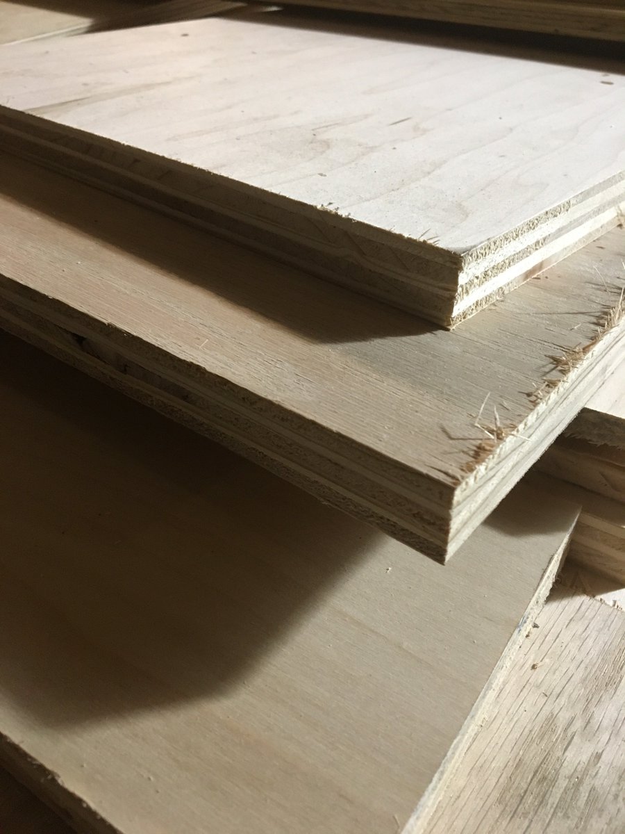CatFunProducts's tweet photo. Did you know that the high price you pay for your #feline friends #Cat tree at the big #Pet store chain is made of D grade OSB wood? Yes, for the high price you pay they use the cheapest wood available, Here at Cat Fun Products we ONLY use A grade #premium plywood for your #kitty https://t.co/zWt69Gf35A