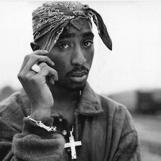 アンブー 石崎祐二 ラッパーの 2pac が好んでやってたバンダナスタイルなんですけども これが何を意味するのか マミー イズ グッドルッキン 日本だと おしん イズ グッドルッキン ワハハハ T Co Yx4dkzfhd3 Twitter アンブー 石崎祐二 ラッパーの 2pac が好んでやってたバンダナスタイルなんですけども これが何を意味するのか マミー イズ グッドルッキン 日本だと おしん イズ グッドルッキン ワハハハ T Co Yx4dkzfhd3 Twitter