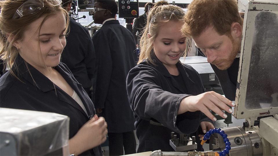 PaulExcell's tweet photo. HRH Prince Harry urges more young people to take up engineering: https://t.co/dgxaeRFe9J #YoE #inspireanengineer #EngineersMakeADifference via @RAEngNews @TheIET @EngCouncil https://t.co/2fUWhQHEFC