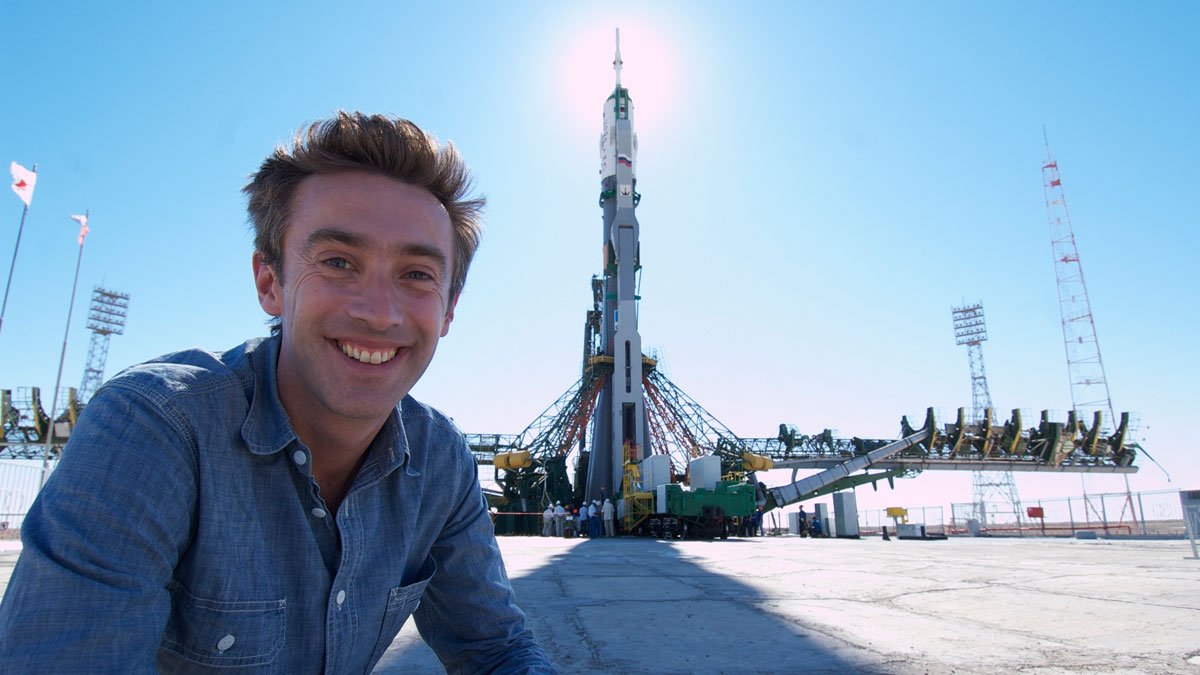 EdenProject's tweet image. Today’s your last chance to see An Illustrated Guide to Leaving the Planet – an exciting talk by @dallascampbell in the Med Biome. Pop along at 11am, 1pm or 3pm 🚀 edenproject.com/space