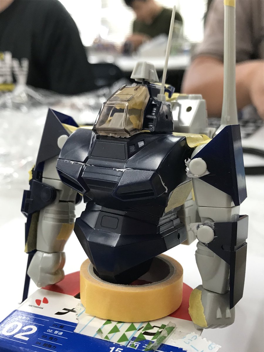 タカラ旧キット1/72ダグラムを仮組中。なんかめちゃめちゃカッコ良いの