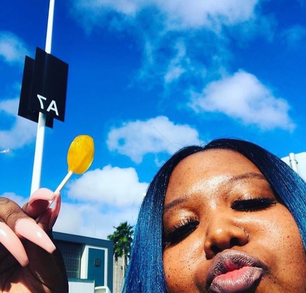 intalextual's tweet image. I just made this cute clear backpack and now I really wish it was real so I could bring it to tour and not have secuirty worry about what I’m carrying in ... @ArianaGrande plz make this a thing