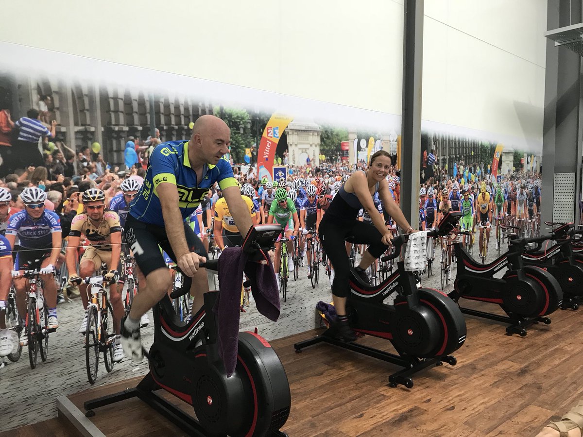 Wattathon🚴‍♀️🚴‍♀️🚴‍♀️ 900miles - Today.
Louise first in and on the bikes, very keen to do the whole 900 miles herself.