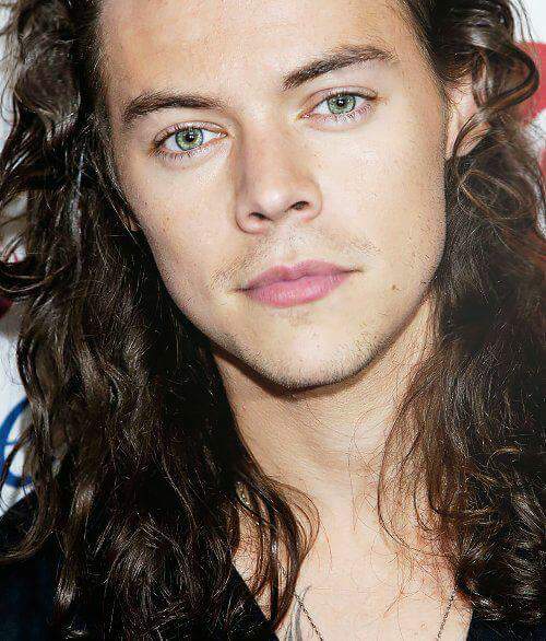 Kettycat8's tweet photo. Tanto bello quanto stronzo...
#HarryStyles #harryisperfect #onedirection #onedirectionfan #Directioners #XFactor #larryshipper #larryisreal #larrystylinson #larry #LouisTomlinson https://t.co/ytrrBOlXR3