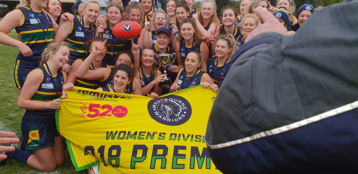 Nabbed the flag #girlscanplay
<a href="/VAFA_HQ/">VAFA</a> <a href="/aflwomens/">AFL Women's</a>
<a href="/womeninsportau/">Women in Sport 🌈</a>
<a href="/WestbourneGFC/">Westbourne Gram FC</a>