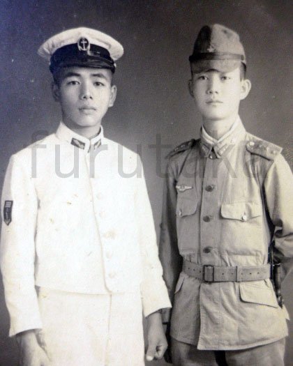 実物 日本陸軍 少年飛行兵学校 特別徽章 整備学校 襟章 旧日本軍 実物 日本陸軍 少年飛行兵学校 特別徽章 整備学校 襟章 旧日本軍