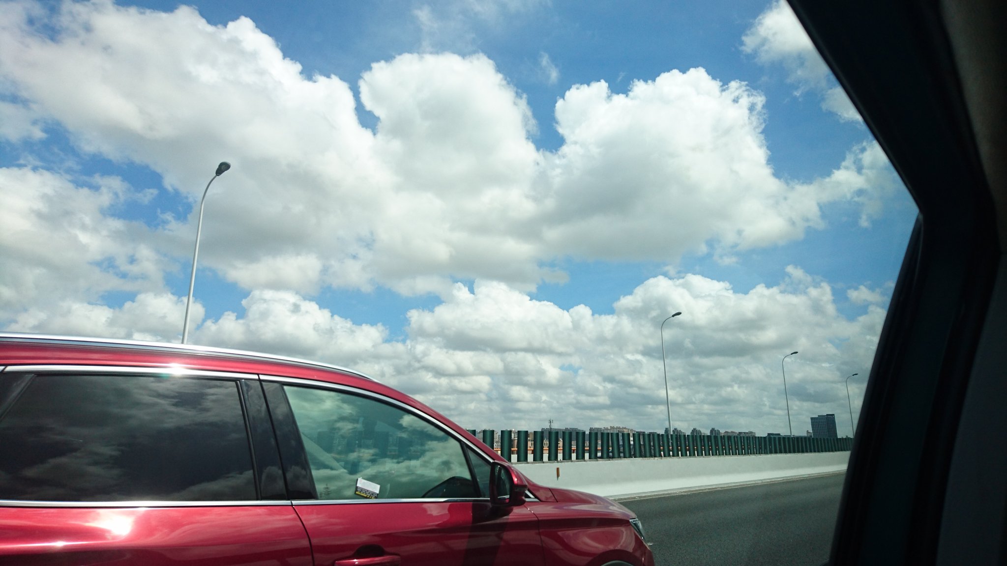 もねてぃ ただいま 行ってきたぞシャンハーイ