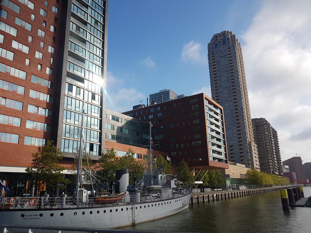 CastelRaid36's tweet image. Jour 21 : Pays Bas 🇳🇱
Après beaucoup de routes, nous avons décidé de commencer la visite du Pays Bas avec Rotterdam et son port mondialement connue. Nous nous sommes ensuite directement dirigé vers Amsterdam où nous y avons passé toute l'après midi et soirée.