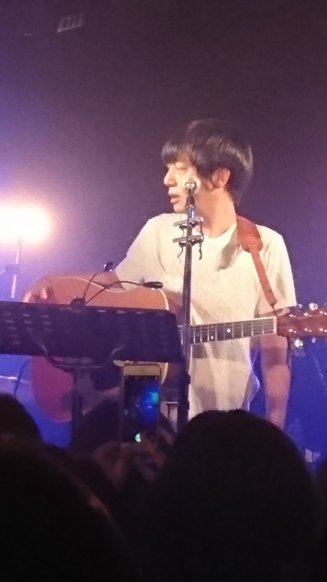 うり スネオヘアー 独身時代 チケットを取ったのに急な会議でライブに行けなかった日から7年 子どもを旦那に預けてスネオヘアーのライブ お一人様時間堪能できて 本当に嬉しかった 何年たっても曲は色褪せないし スネオヘアーの声は素敵すぎる ただ昔