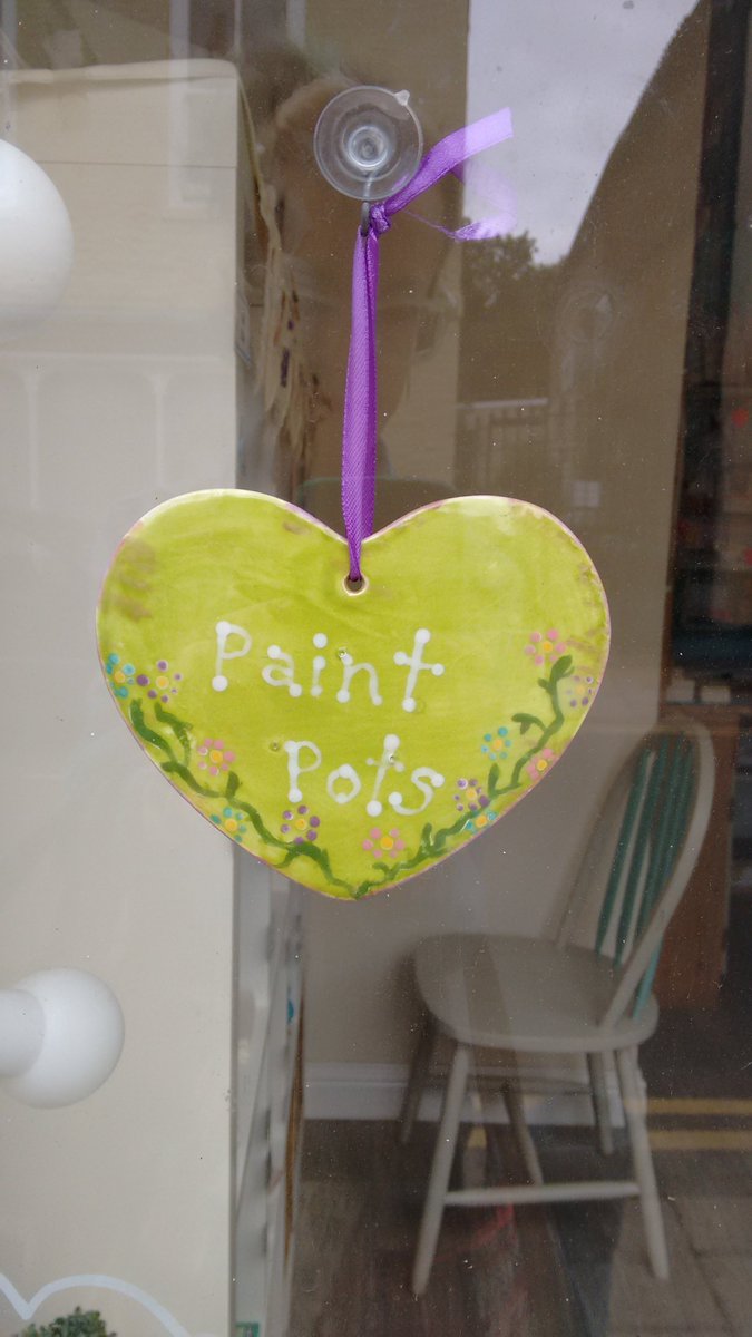 PaintPots1's tweet photo. @PaintPots1 is proud of our town&amp; West Norfolk! Visit us&amp;all of these wonderful places @SnettishamPark #riverwissey #creammeupscotty #market @ChurchfarmSB #bartonbendish @downhamweb @DownhamEvents @dowtkids @FamiliesNorfolk @LoveWestNorfolk @edpkingslynn @YourLocalPaper https://t.co/0uSlgABUqK