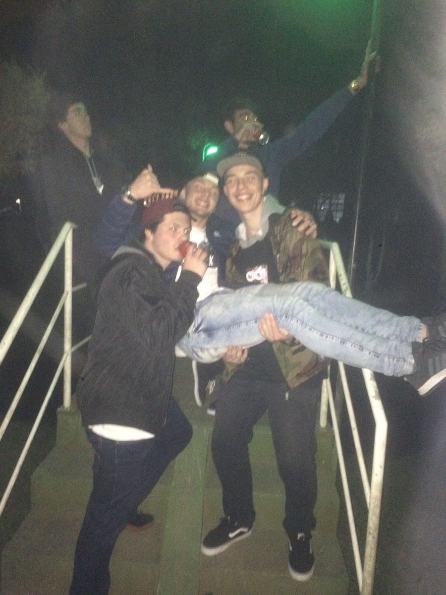 GiullianoFNSK's tweet image. Cidadãos de bem
#Proerd