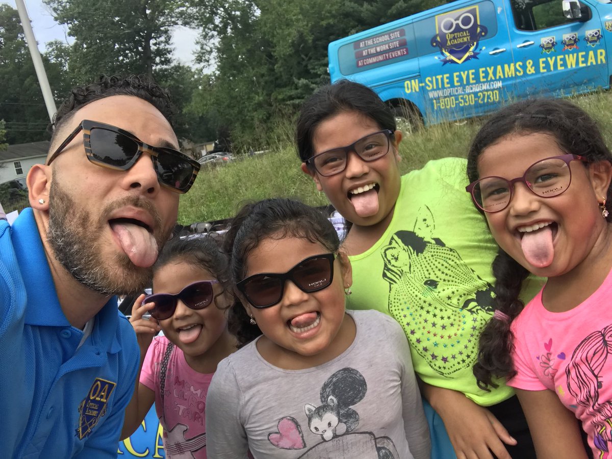 AbbyAyoub's tweet image. They said don’t start with this Back To School stuff. They still have Labor Day Weekend @opticalacademy1 @OpticalAcademy @OAAlliances 

#OpticalAcademy #BackToSchool #EyeExamInSchool #EyeglassesInSchool #OnsiteEyecare #OnsiteEyewear #ChildrensVision