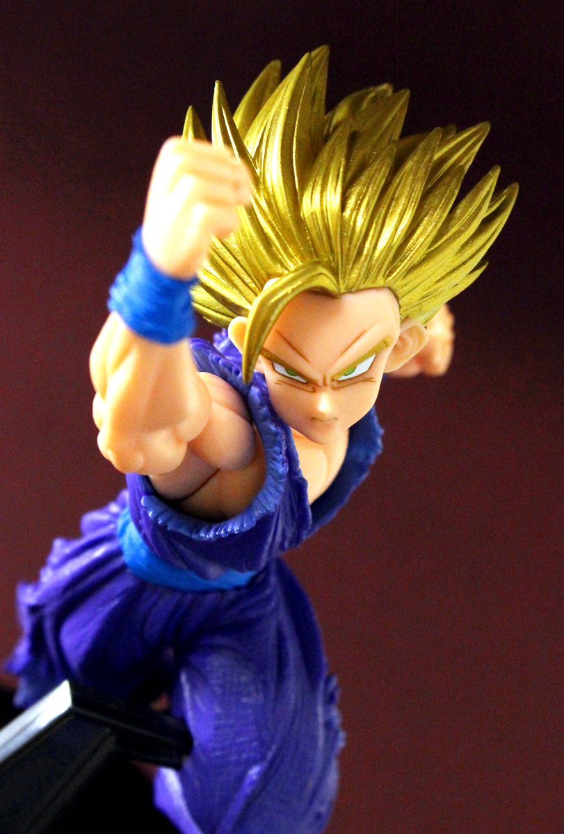 H Y O フィギュア原型師 Db大好き アカウント たまには自己紹介を ドラゴンボールのフィギュアが好きで 原型師になりました 女の子のフィギュアも作りますが 将来的にはじっくりと男フィギュアを作る職人タイプの原型師になりたいです 日々