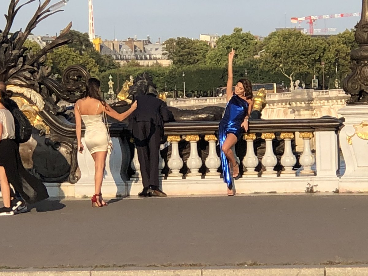 markemers0n's tweet photo. Tried to avoid the glamour in Paris but it’s everywhere. Thank you Paris, you were amazing, welcoming and so much more. https://t.co/8QhstWd9Lz