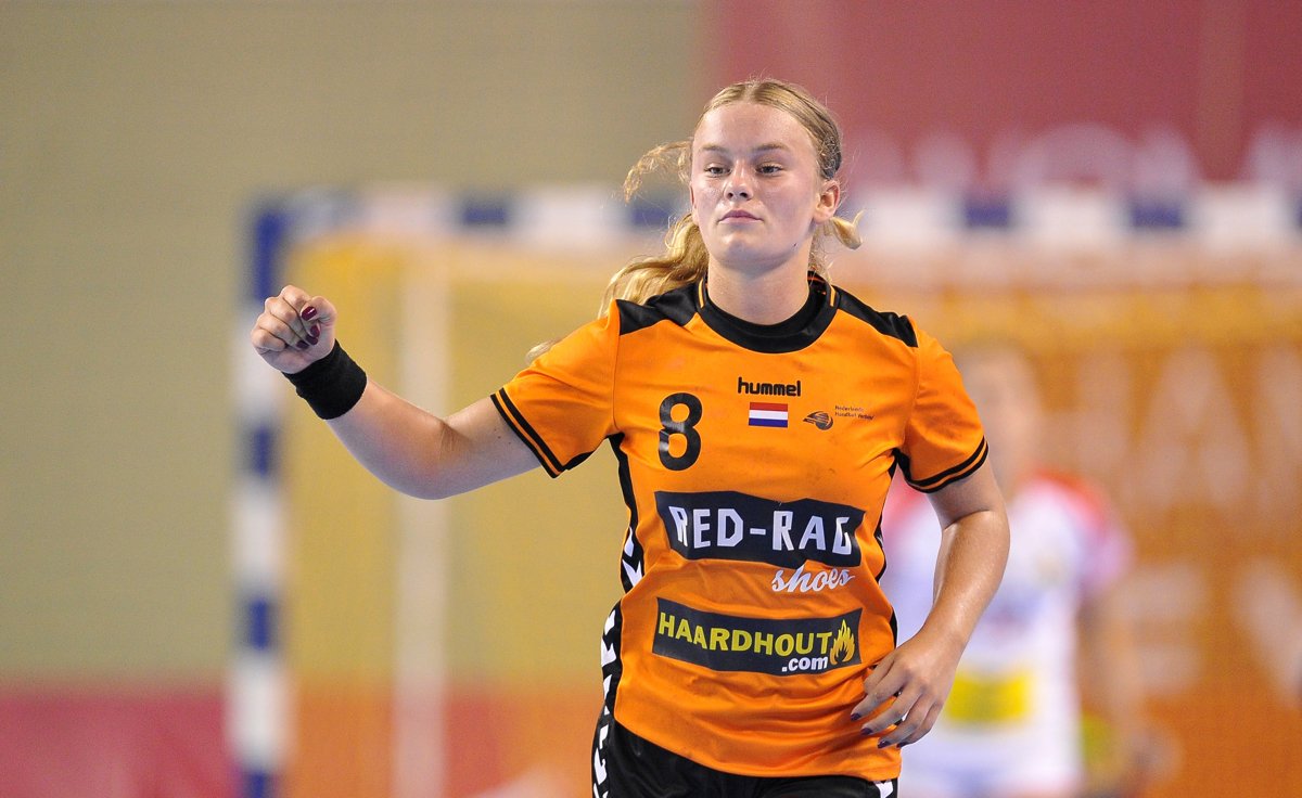 handball2018's tweet photo. Netherlands won against Spain 3⃣3⃣:2⃣6⃣ and became the 7⃣th team of the World Championship U18 #Poland2018‼️Gefeliciteerd Nederland! #enjoythegame @ihf_info  #handball https://t.co/M9t3lxpTe6