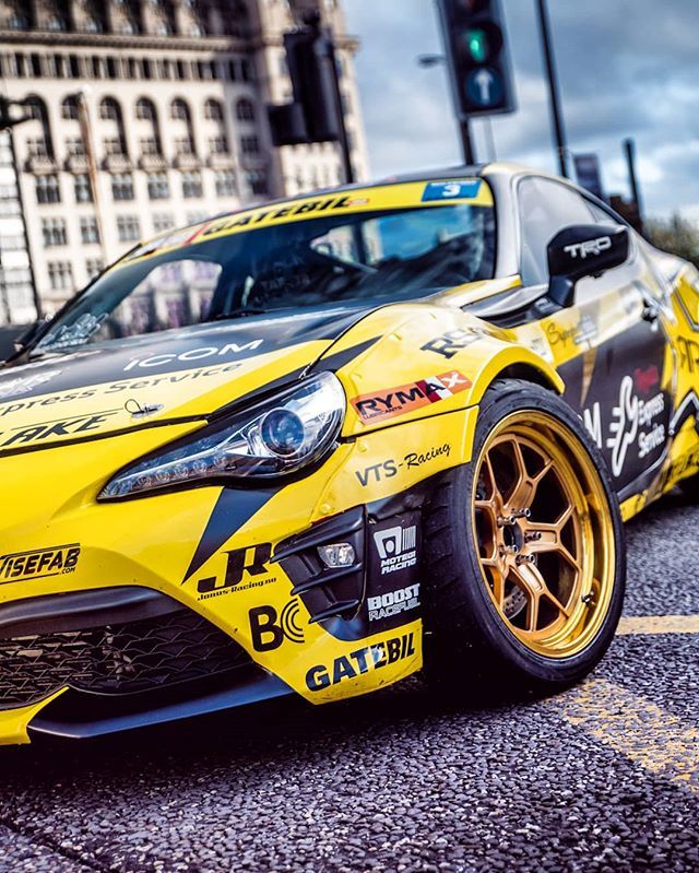 JFong8000's tweet photo. Ready? #RedBullDriftShifters
.
.
.
#toyota #drift #liverpool #fredricaasbo #driftshifters #downshiftaus #streetcover #speednation @toyotauk @fredricaasbo https://t.co/kv0CSi8tzg