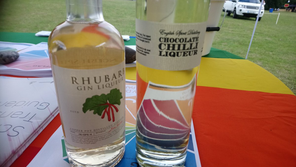 JoLHooper's tweet photo. Oh me oh my.... Couldn't resist these at @DevFireandSpice @powderhamcastle https://t.co/r9gj0gArPe