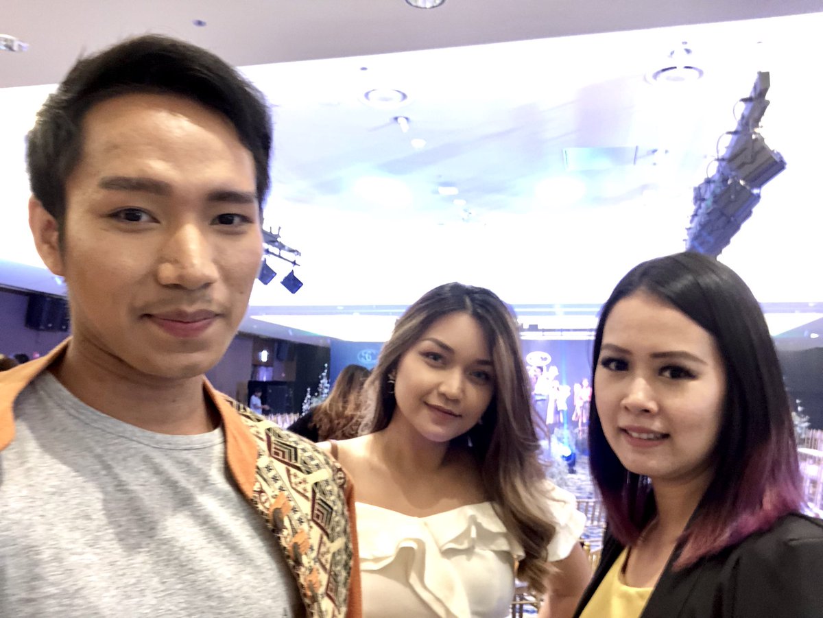ThisIsNIllusion's tweet photo. Congratulations ma Thwin Su Htwe and ma Stellabeth Swezin Le on the brand launch of Stella Collection and Ge. Melli! #GeMelli #StellaCollection #MyKindaSunday #ChrisP #MyanmarGuy #POTD #OOTD https://t.co/gMe9qgiZX6