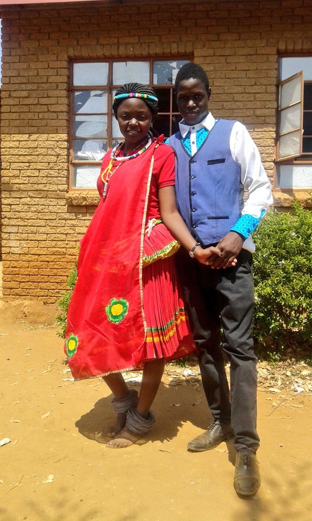 QueenTsonga's tweet photo. N'wa Nkhwashu
N'wana Wa Mutsonga
@k8_lukz 
@Lulama_cool https://t.co/qtjpSmEEon