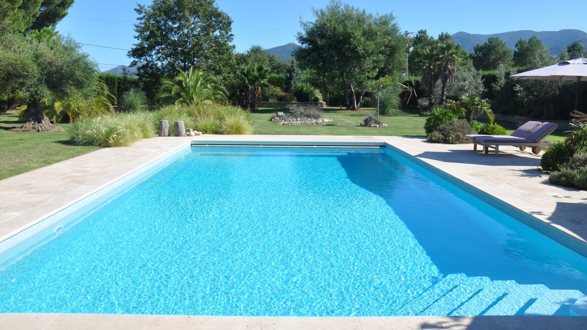 LoveYourStay's tweet photo. Nous venons de décider d'ouvrir les réservations de cette #location de #vacances de #luxe pour la période de #septembre. Nombre de semaines limitées : réservez vite !

https://t.co/vlg4dnUari https://t.co/vRFfjr9IoO