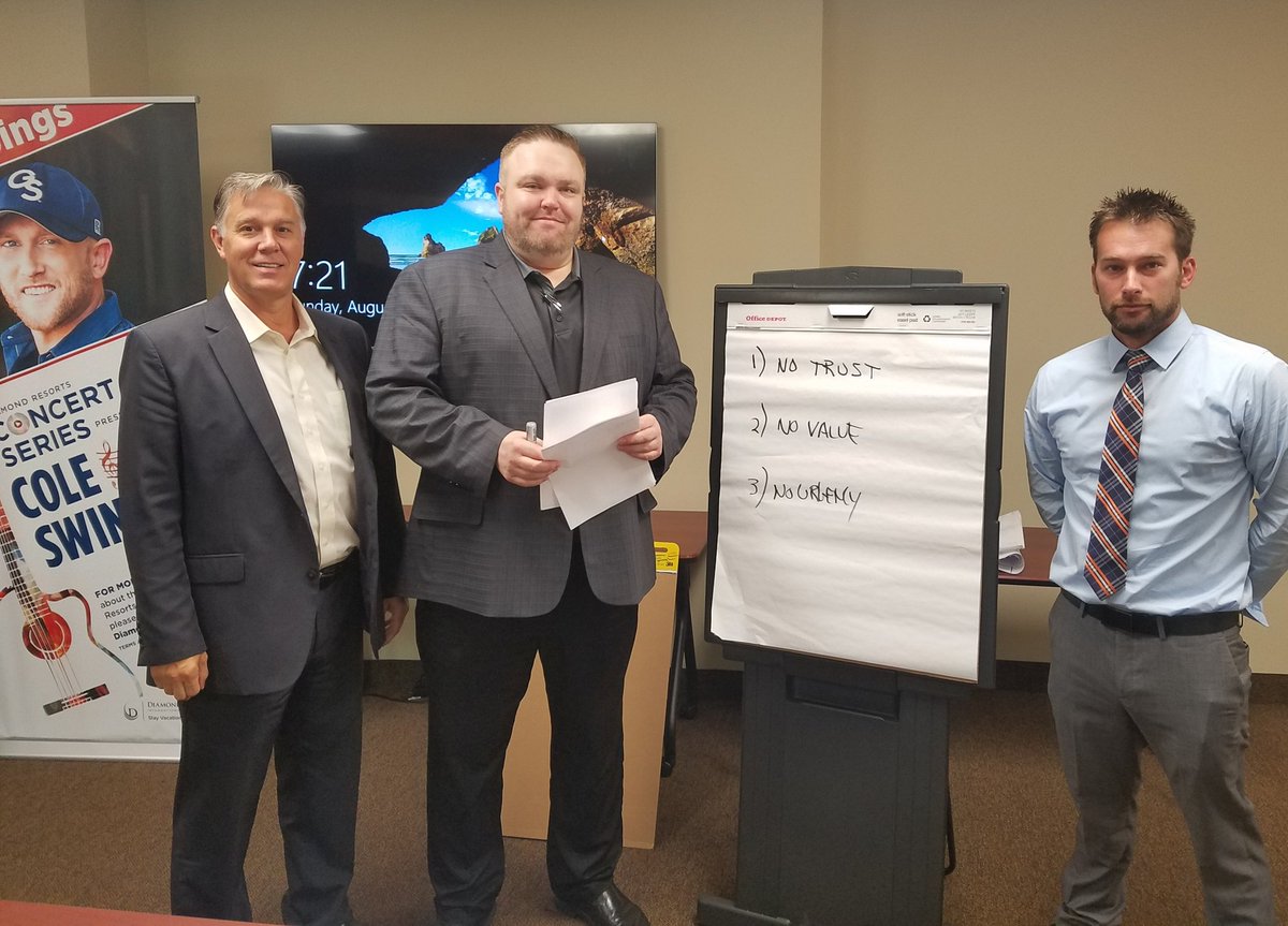 SBarry_WSO's tweet photo. WSO's Member Team is ready for a  Sunday! Thank You, Keith Oskey David Thornton, and Trent Hair for your contributions in the #EarlybirdTraining🐦
#WellDoneKeith
#LeadfromtheFront

@DRIguy2017 @DiamondMylinh @HalcombNick @SalesTrainerTN @Stanton2_0 @holly_vbtrainer https://t.co/xppJ9AlNAy