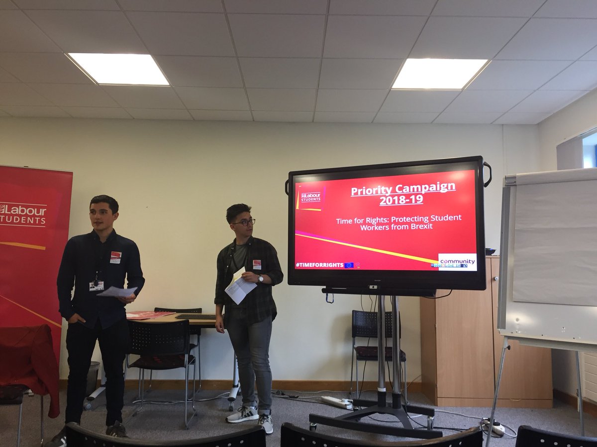 JessSmithHull's tweet photo. So glad to see that the @LabourStudents Priority Campaign this year is โTime for Rights: Protecting Student Workers from Brexit.โ #TimeForRights #LSST18 https://t.co/c3xaot4eR1
