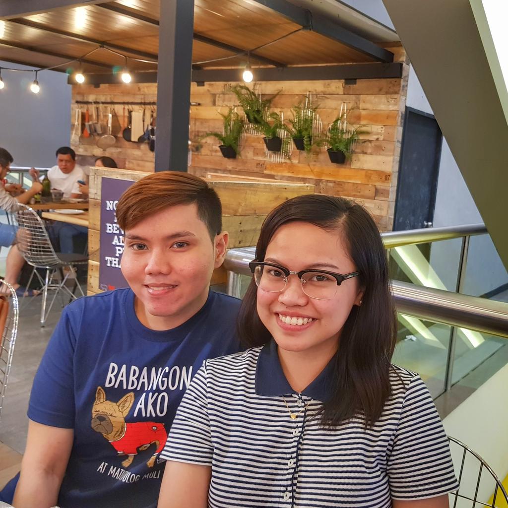 SimplyNeil's tweet photo. Belated/Advance Happy Birthday to us @almiraconxiie!ππ
Thank you sa pa-cake, @camilleSdel & Tricia!β€
#HSBesties #KinayaToday
1/3 https://t.co/SQ5tEZ2sGc