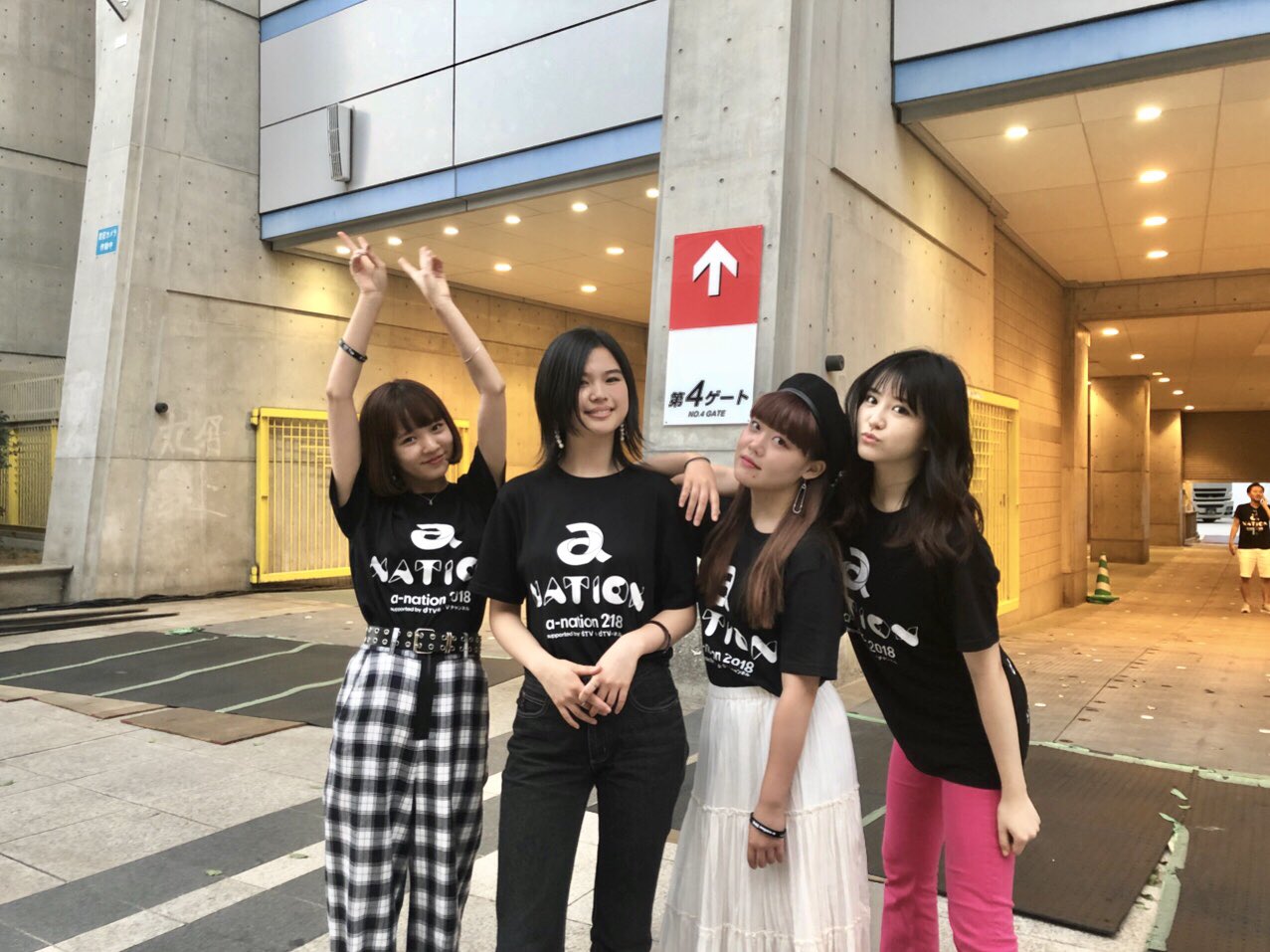 MINA (GIRLFRIEND) on Twitter "anation大阪公演オープ二ングアクトありがとうございました😊 地元の大きい