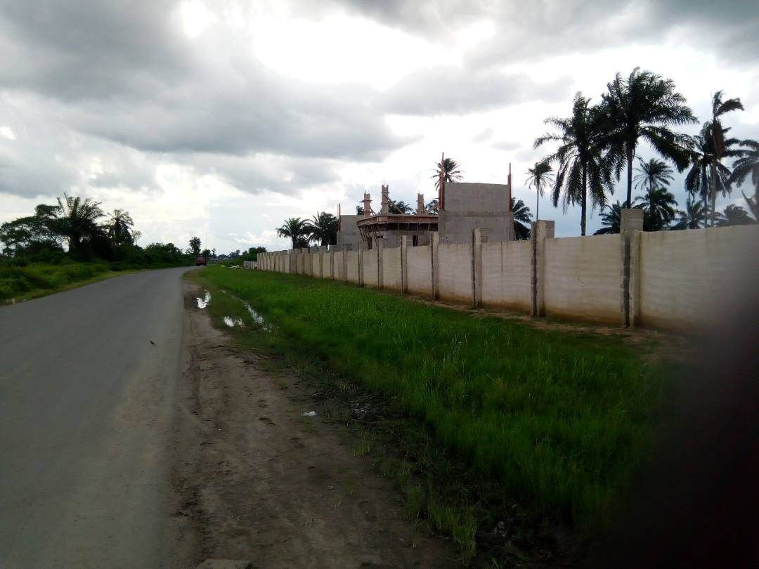 Esther_Lloyd's tweet photo. Weekends and public holidays are perfect for site inspection. Can we take you on a tour of your future property? Just call 09060000360. That's why we are here.
#CapitalCityDevelopment
#RealEstate https://t.co/RoqDrte1pL