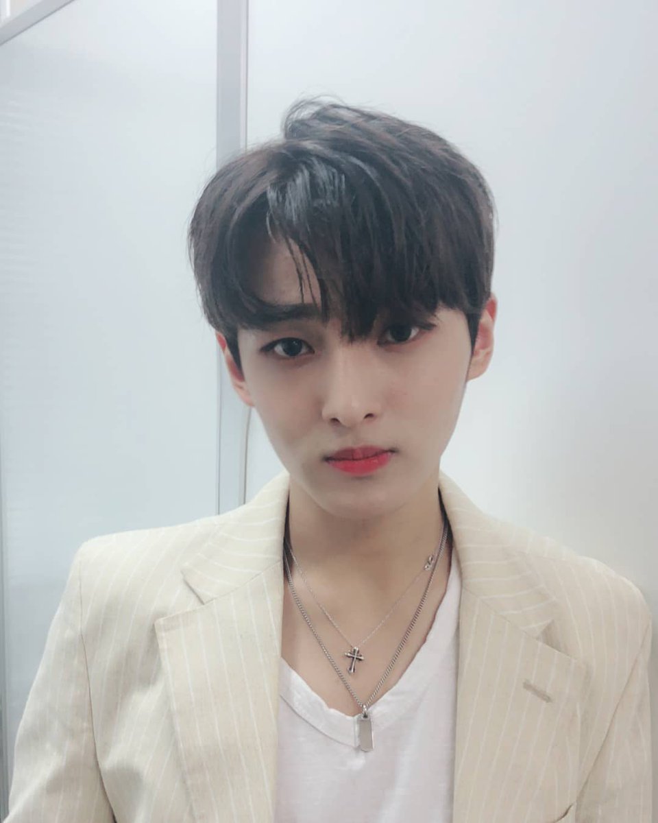 2kiwonhae's tweet photo. (Trans) 180818 Seongri instagram update
"Long time no see
from now on, just a little (while more),,!
#ForKeeping/collection(purpose)#TakingOut(*thephoto?)"
#레인즈 #김성리 #RAINZ #KIMSEONGRI https://t.co/bJqiyiuJ1P