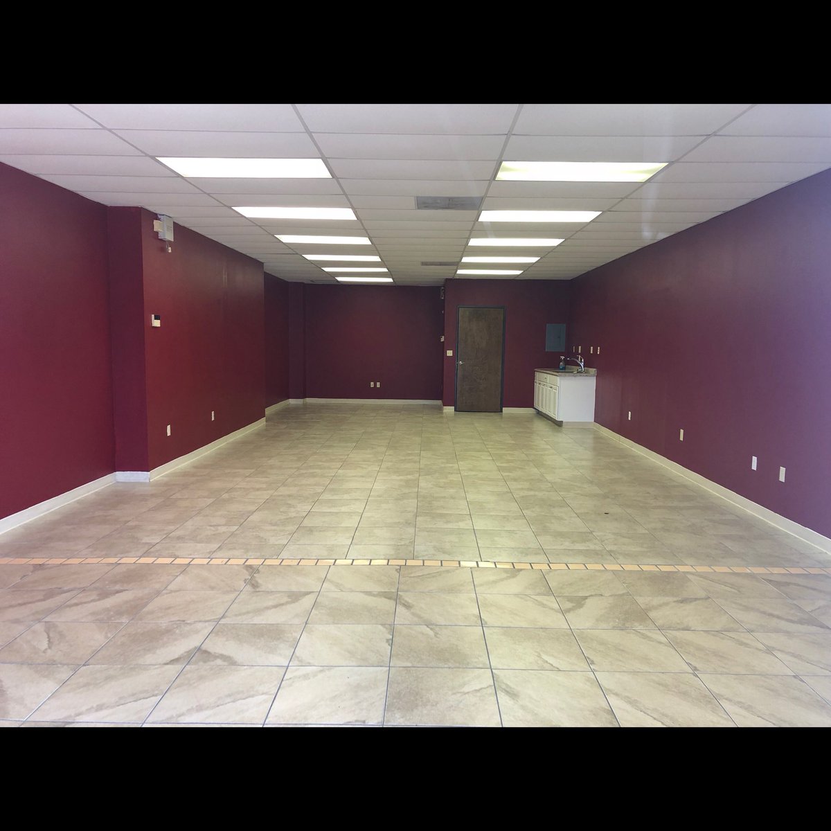 ExclusiveBarb3r's tweet photo. Well There It Is Marron! 🎨 Yall Stay Tuned For More 💈#dripdrip #exclusivebarbershop https://t.co/ubWzTtznk9