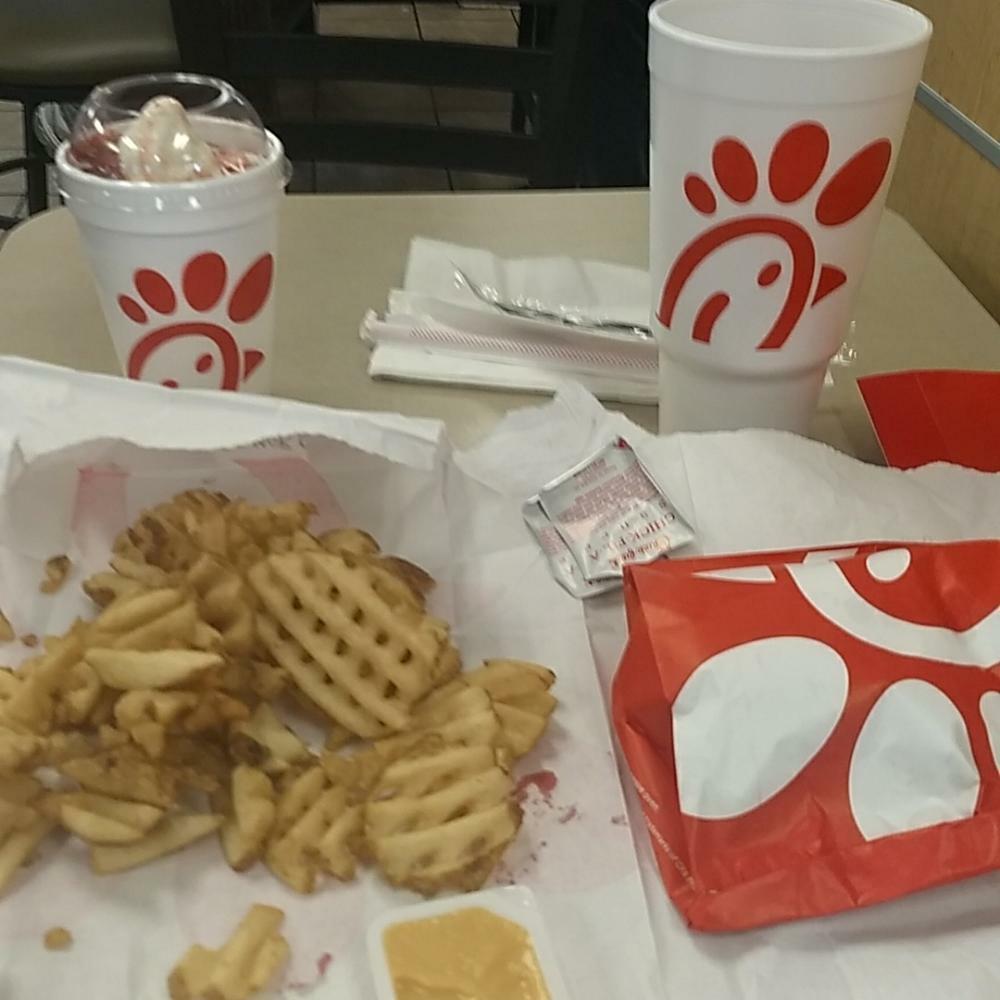 TheKylerMurray's tweet photo. .@chickfiladtr @getStealz https://t.co/a8u0oDE617