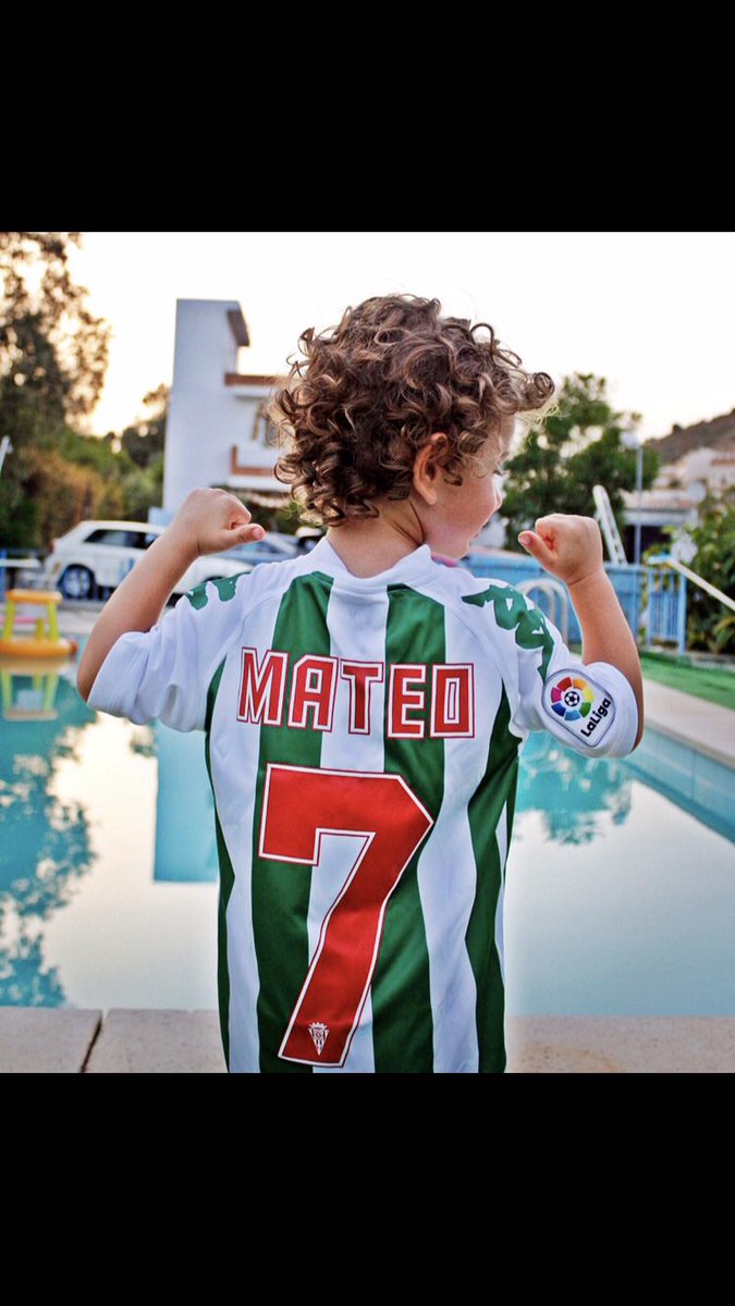CharoTobajas's tweet photo. Y es que contigo iría al fin del mundo... #Felices4 #BBMateo #NoTePuedoQuererMás #ParaDeCrecer #EresEspecial #AmorDeTita 🧒🏼😍🎁🎉👏🏼📸 https://t.co/6FxnDbEl2o
