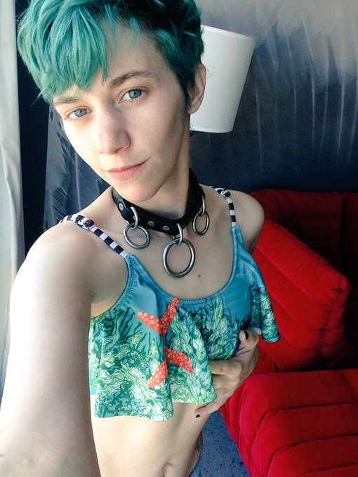 *Green hair - Don't Care*   (I made smut with @MikePanicxxx &amp; @_jennacreed_ last night) 😸 https://t.<a href="/tag/queer"class="tags"><span>#queer</span></a><a href="/tag/hairy"class="tags"><span>#hairy</span></a><a href="/tag/nonbinary"class="tags"><span>#nonbinary</span></a>