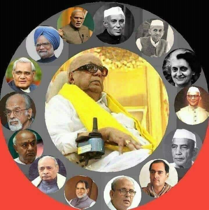 maalaimalar's tweet photo. அனைத்து பிரதமர்களையும் கண்ட ஒரே தலைவர்..
#Karunanidhi #RIPKalaignar #DMK https://t.co/5OPkOueycv
