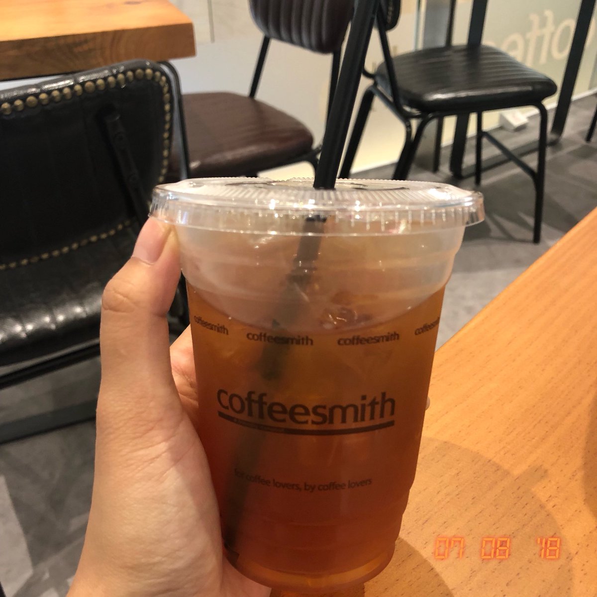 xxliyanaxx's tweet photo. 2nd stop @ Coffeesmith Suntec by @ECLIPSE0807 || Since is last day alr, only managed to get the pvc card and daehwi jaehwan pc, cupsleeve and bookmark out of stock liao 😭 #ECLIPSE0807 https://t.co/ZgLnPMUomh