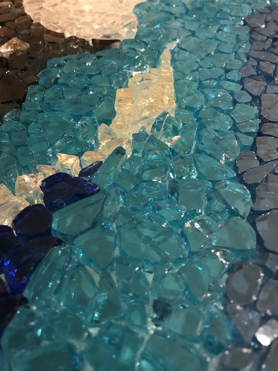 mmhohenstein's tweet photo. New art. “Paradise” 21x25 Tumbled glass on glass. See it at Lost Pines Art Center @4viewsgallery #glassart #mosaic #repurposed https://t.co/nhCq48hDin