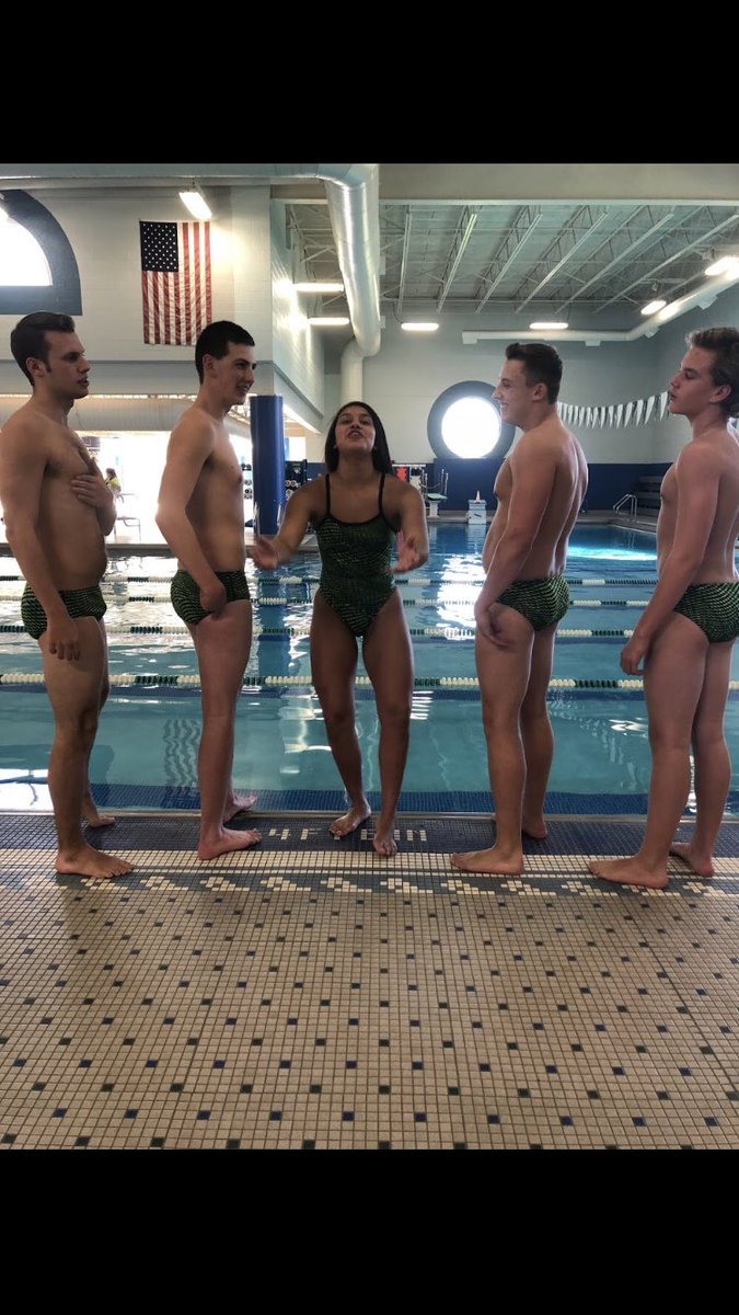 matt_craw's tweet photo. Happy Birthday Chris!!!🎉🎉❤️ Thanks for being wild and funny and for staying friends with us 😂  @chris_8700 https://t.co/cLNjeUjh3m