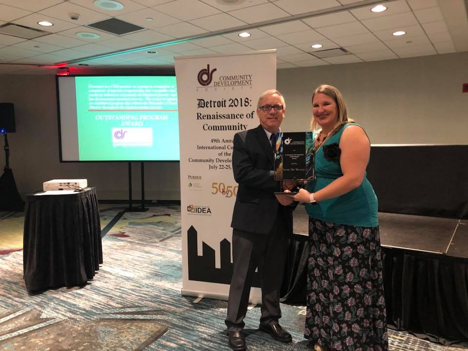 pcrd's tweet photo. Congratulations Bo Beaulieu! Bo received the Community Development Achievement Award at the @CommDevSoc’s #CommDev18. Learn more: https://t.co/2MdcSIWaTC https://t.co/tEhui1XHlV